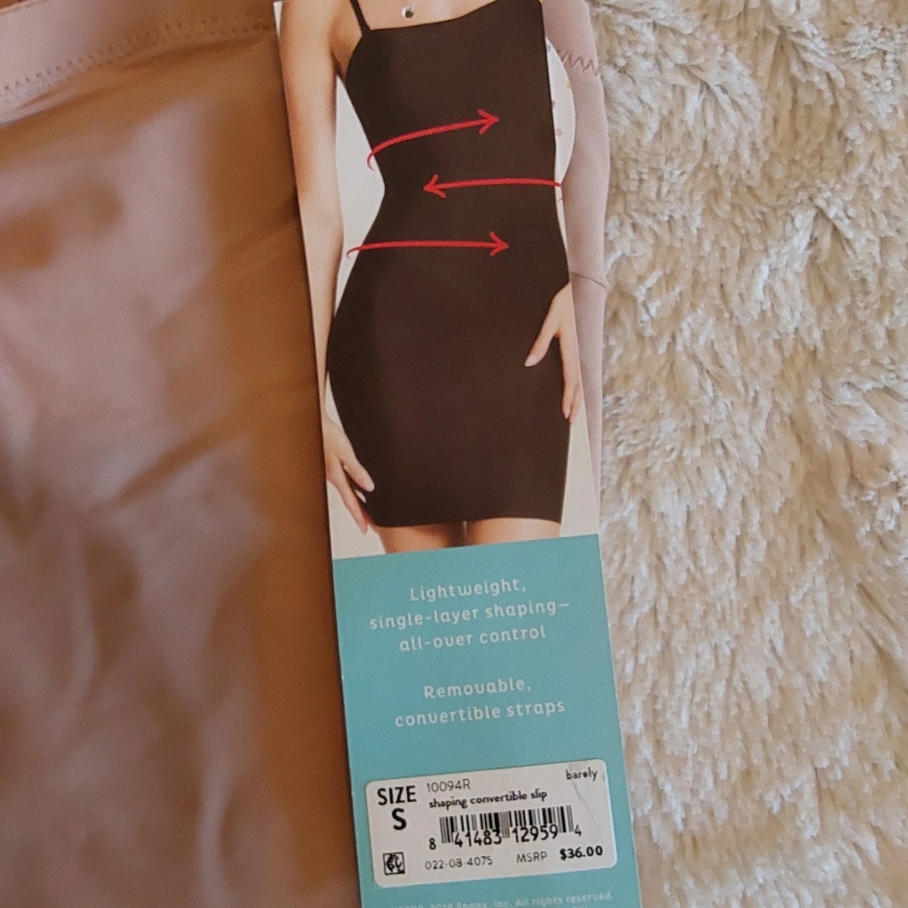 🌺 NWT Assets/Spanx Shaping Convertible Slip - Picture 6 of 8